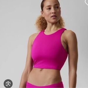 Athleta Conscious Crop Top